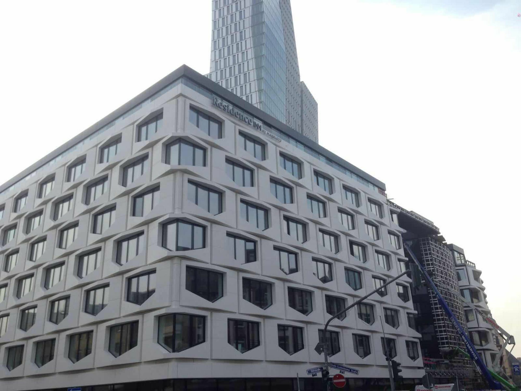 Residence Inn By Marriott Frankfurt City Center Frankfurt am Main Exteriör bild